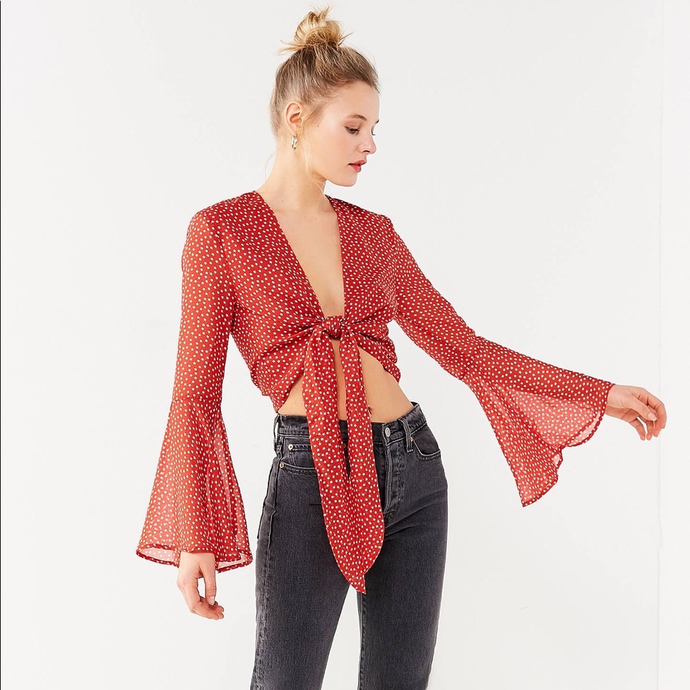 UO Tie-Front Bell-Sleeve Cropped Top